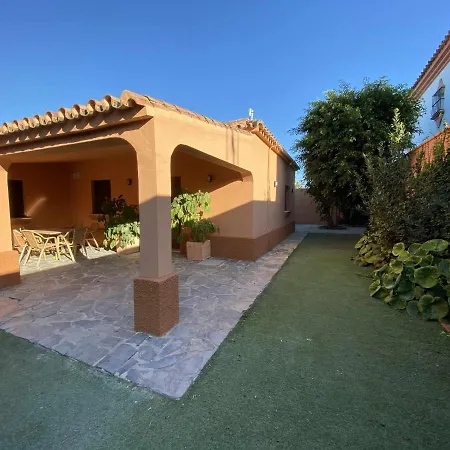 シャレー Casa Con Jardin Privado Y Piscina Compartida カディス