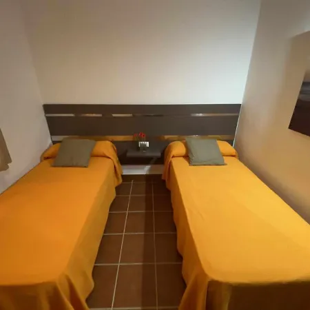 シャレー Casa Con Jardin Privado Y Piscina Compartida